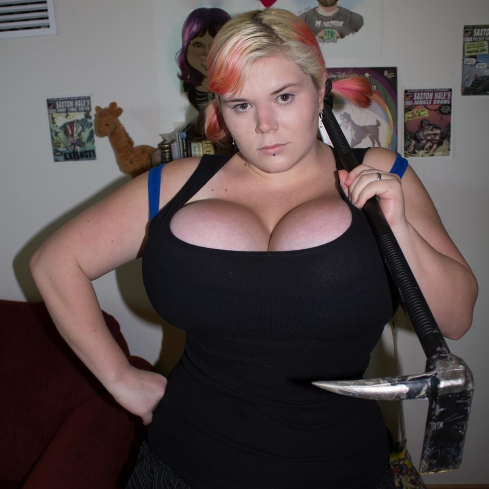 Sexy Massive Tits Cosplay Girl Penny Underbust #105696841