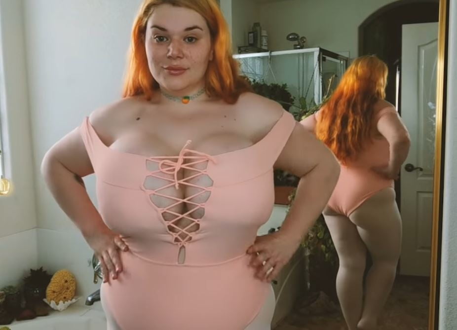 Sexy Massive Tits Cosplay Girl Penny Underbust #105697453