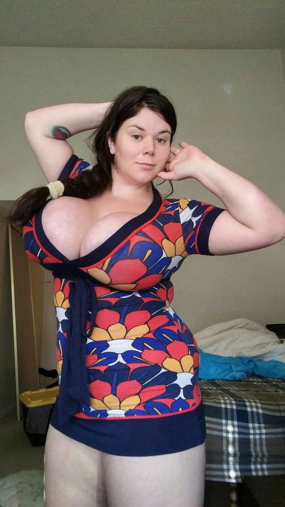 Sexy Massive Tits Cosplay Girl Penny Underbust #105697921
