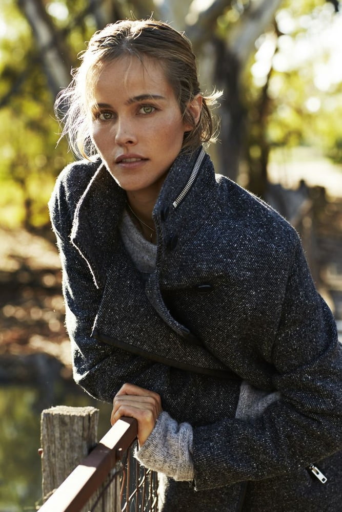 Isabel Lucas desideri non rivelati
 #98220223