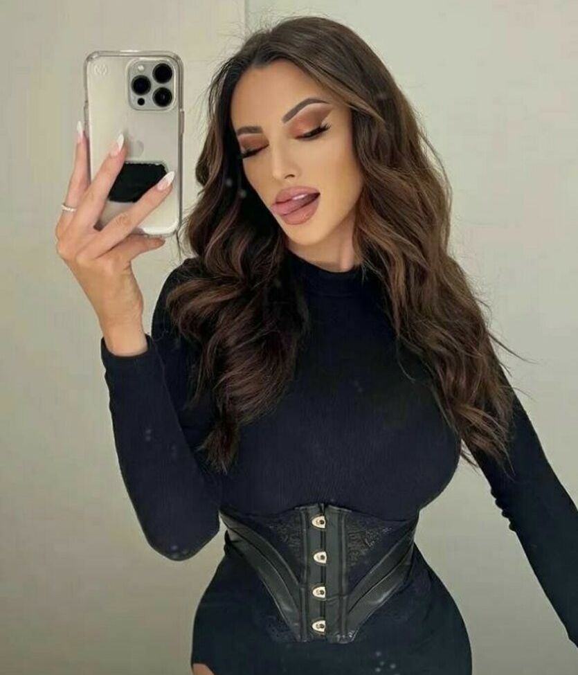 Hanna Carter desnuda #108462357