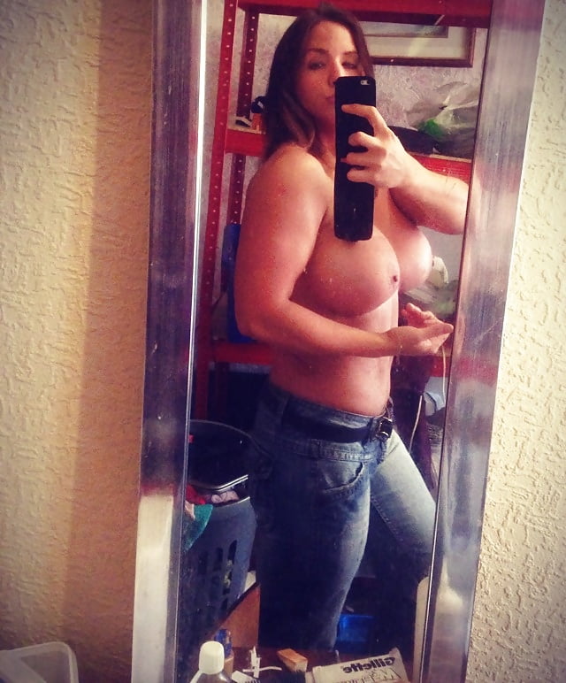 Tabbyanne sexy muscle posing striptease 2013 #106744588