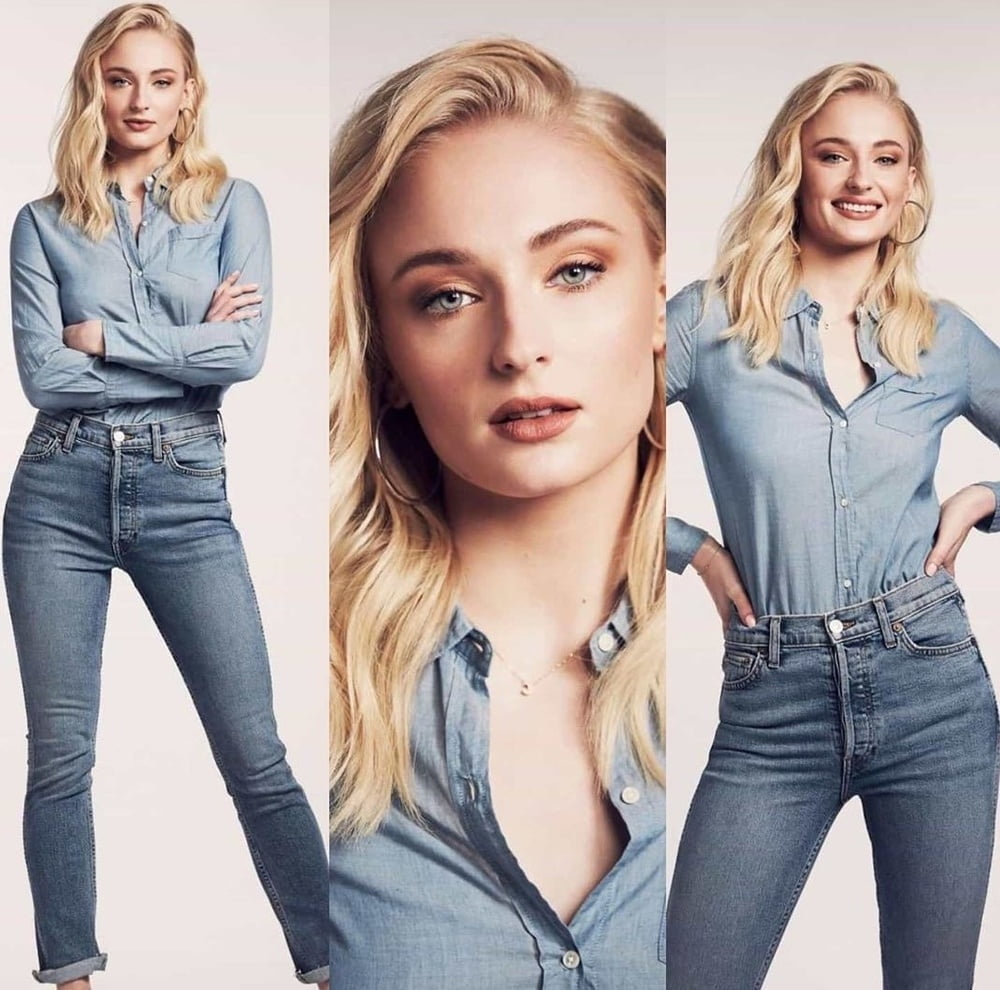 Sophie turner bilder
 #100811914