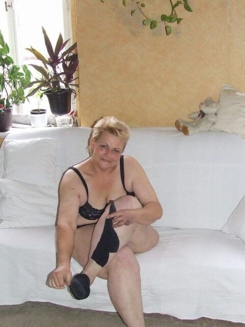 Mayor y caliente 256 (striptease)
 #87395734