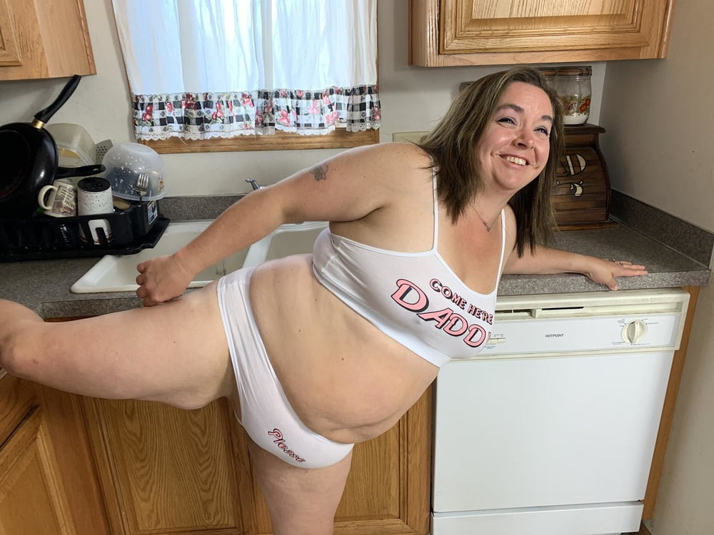 Sexy bbw kitchen slut
 #106799246