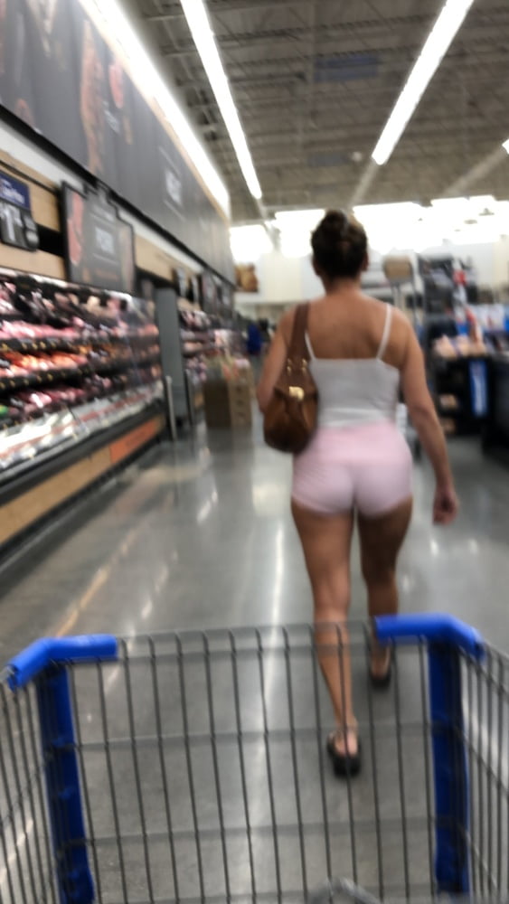 Leslie Walmart posing cellulite saggy tits long nipples pt 1 #97698909