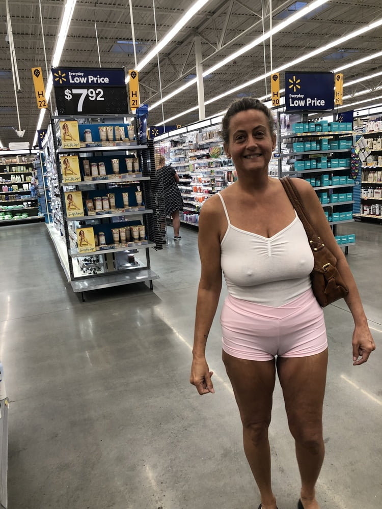 Leslie Walmart posing cellulite saggy tits long nipples pt 1 #97698932