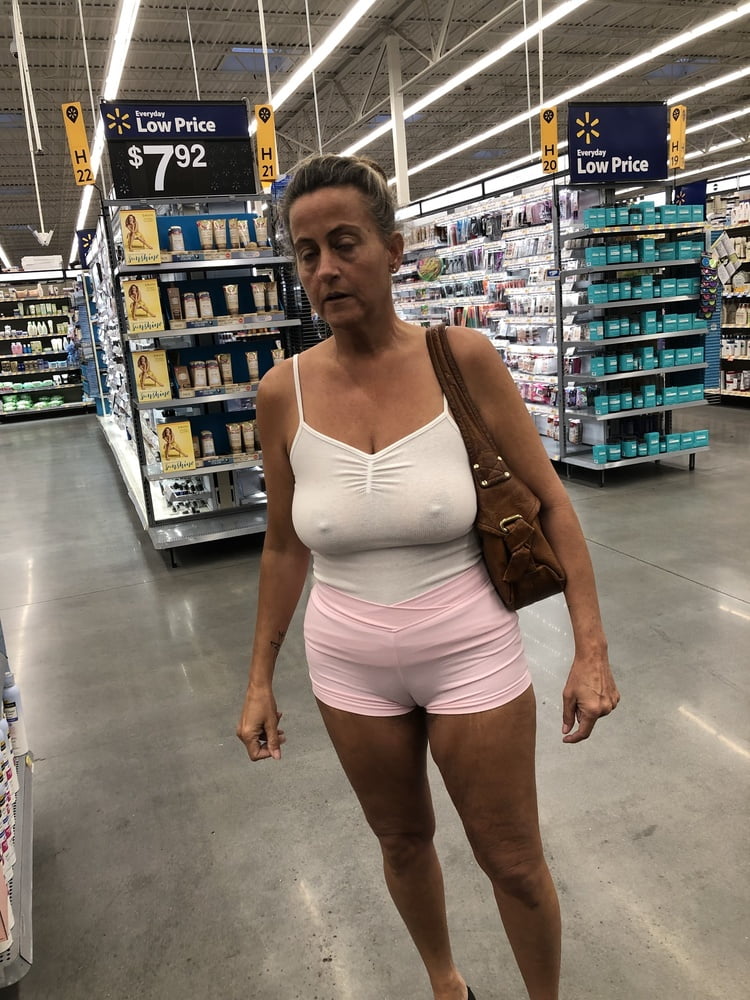 Leslie Walmart posing cellulite saggy tits long nipples pt 1 #97698941