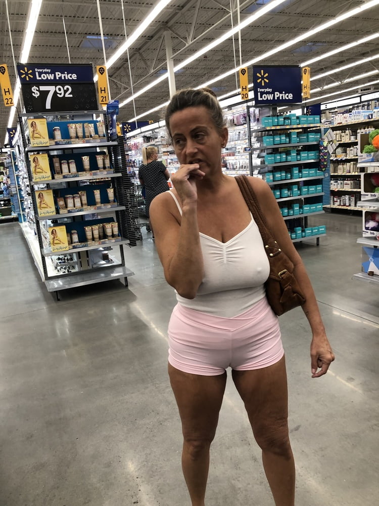 Leslie Walmart posing cellulite saggy tits long nipples pt 1 #97699049