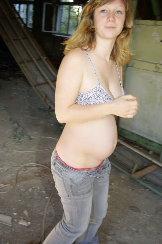 Pregnant #105286636