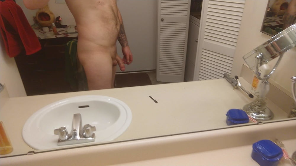 Dan's Nude pictures #106914318