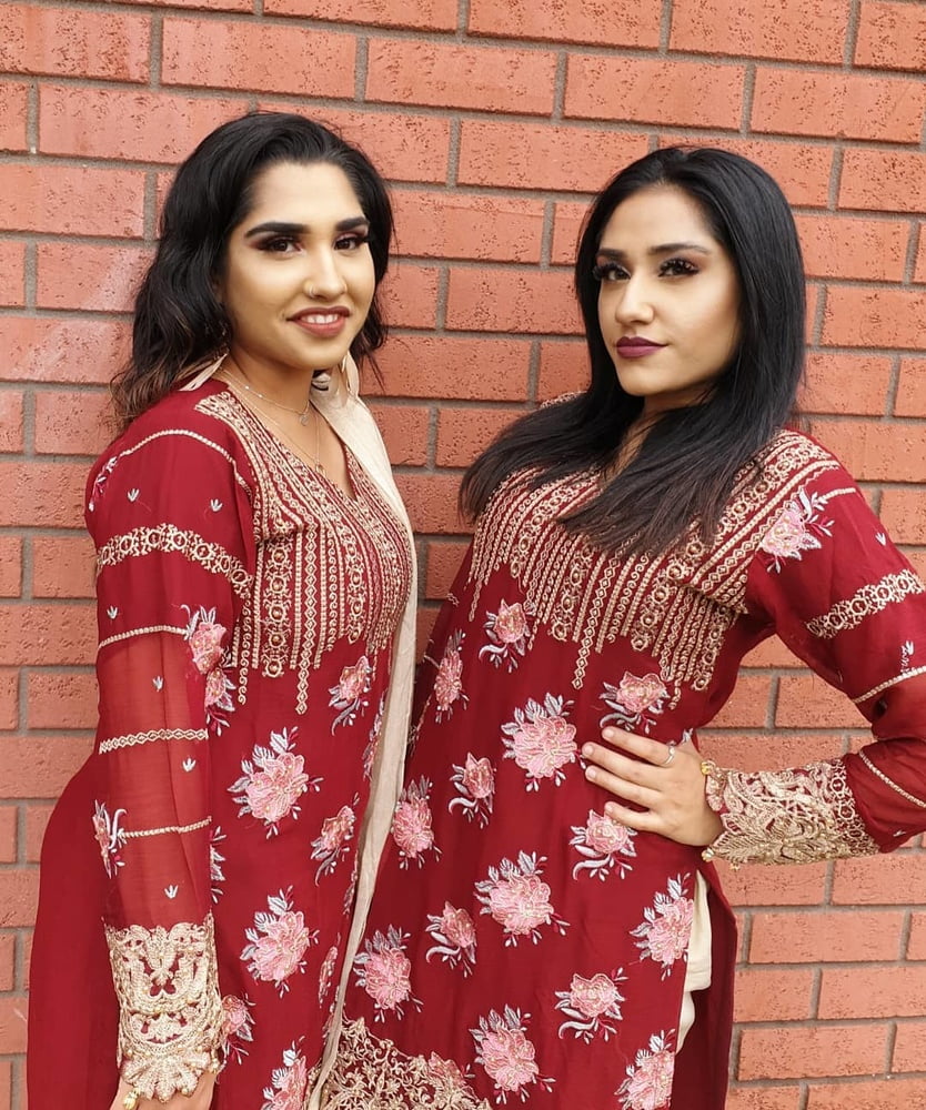 Sexy desi dolls paki pakistani indien bengali hot sexy
 #79801853