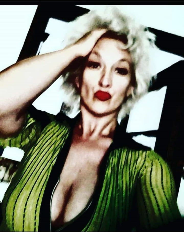 Biljana T. #91580910