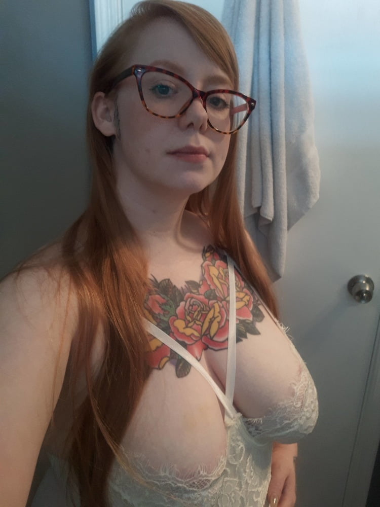 Chubby redhead saggy tits busty tatoo big ass nude #87530024