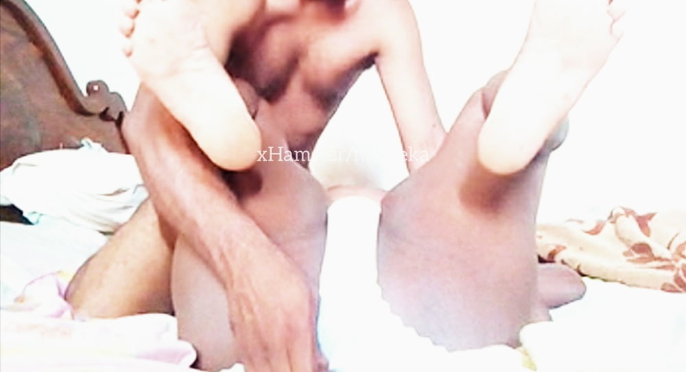 Chubby reifen und yong Junge cam ausgesetzt - sri lankan
 #102684660