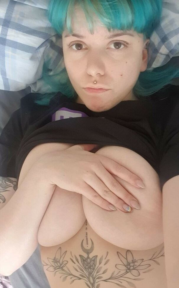 BobacoreCos desnuda #108177208