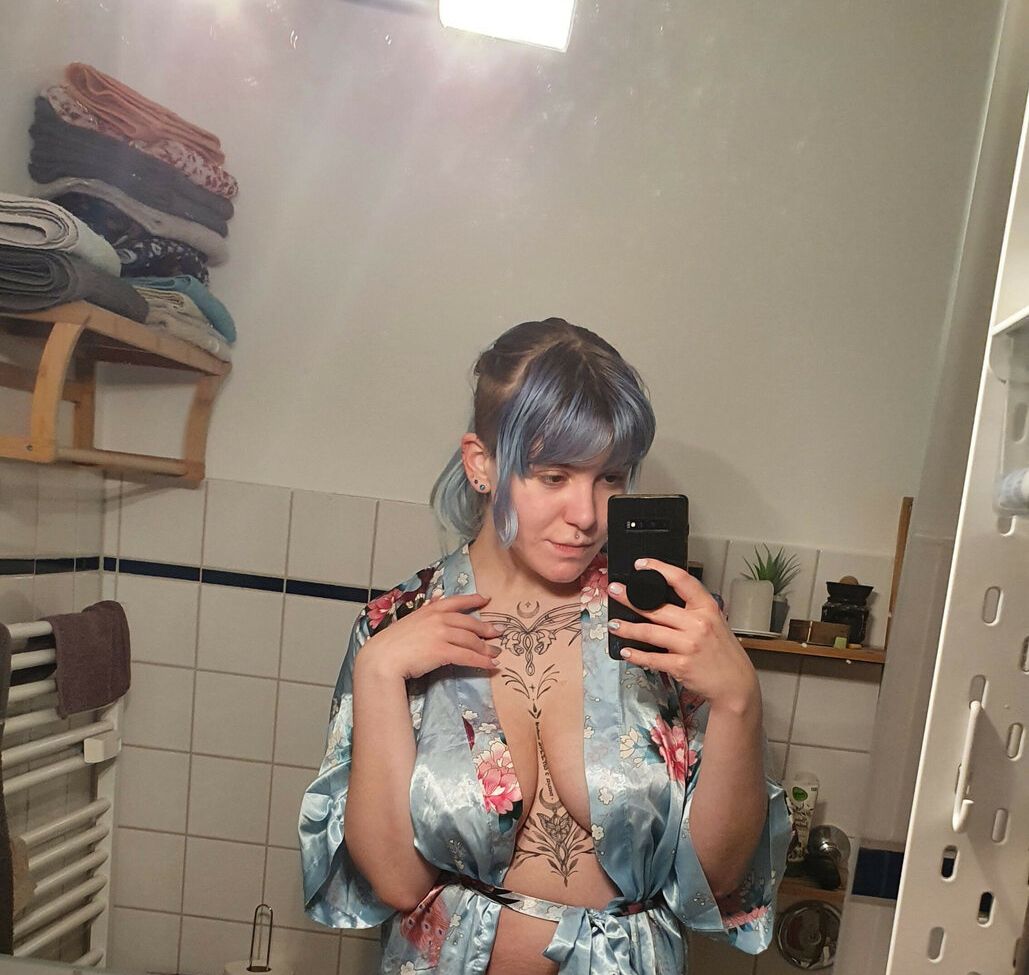 BobacoreCos desnuda #108177258