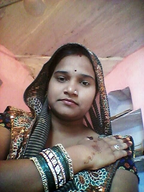 Dorf bhabhi hemlata super sexy
 #100138019