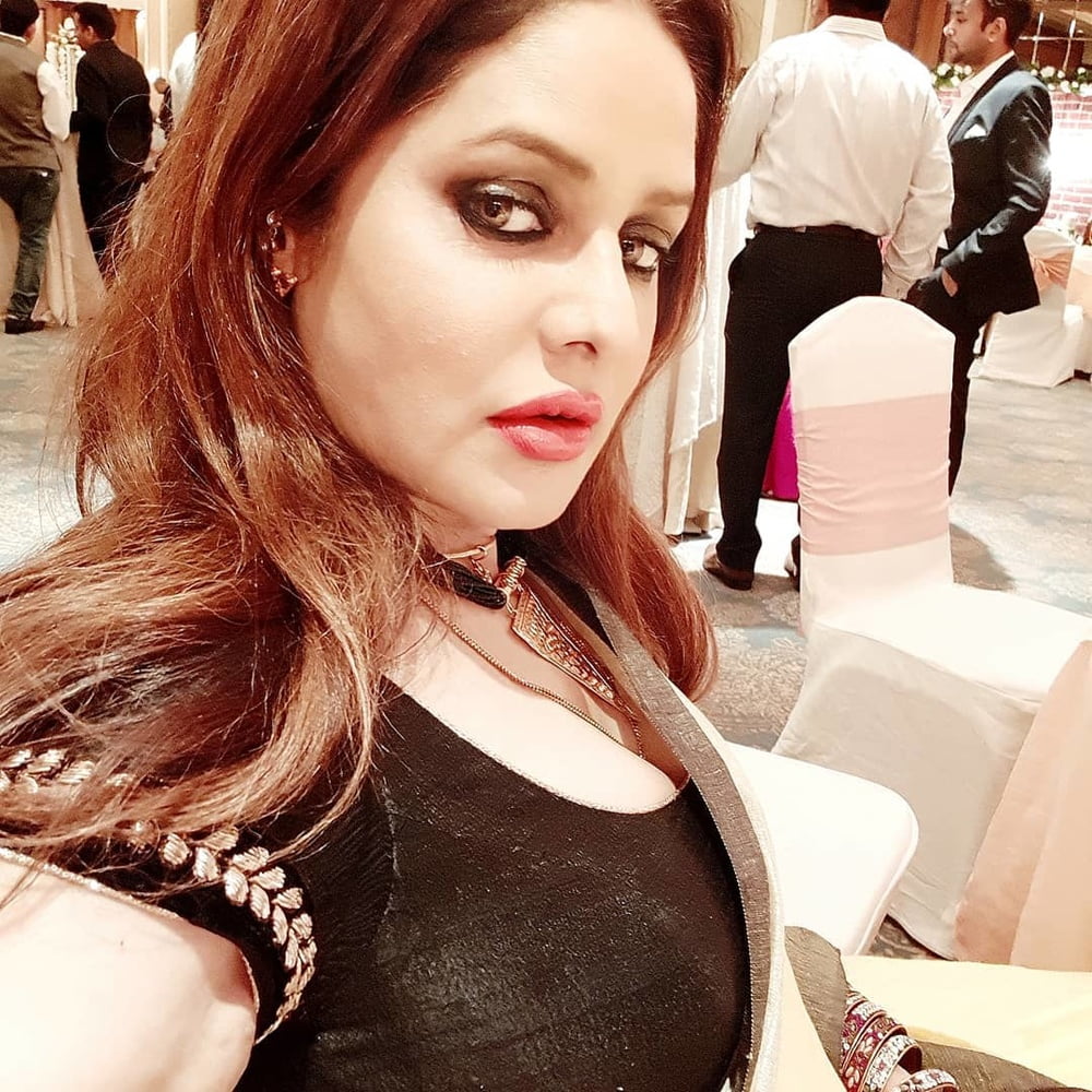 POONAM JHAWER #92845282