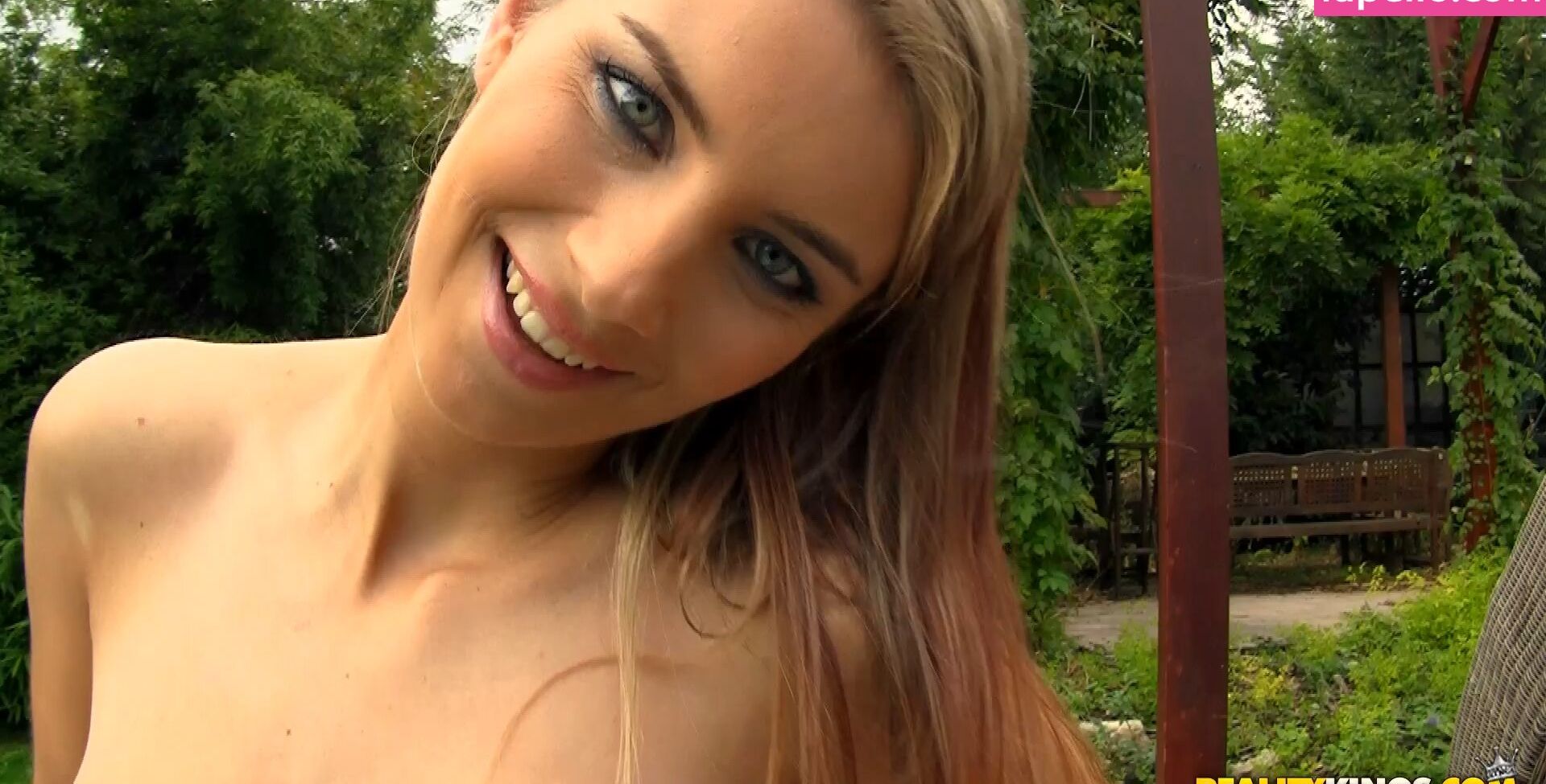 Katerina Hartlova desnuda #109569240