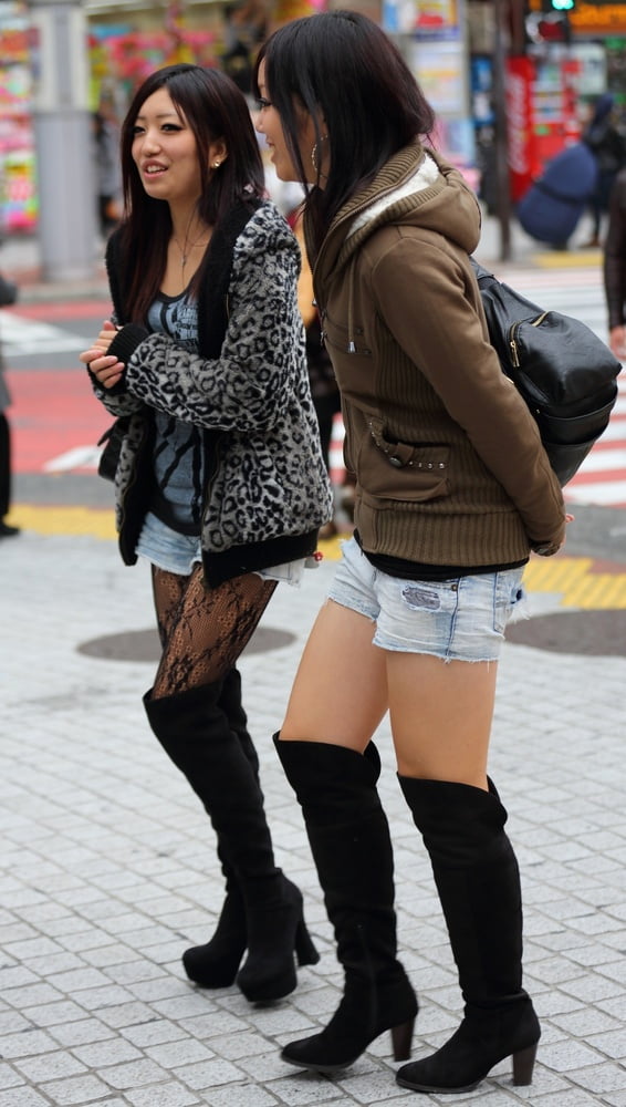 Street pantyhose - タイツを履いたリアルなアジア人マンコ
 #80393800