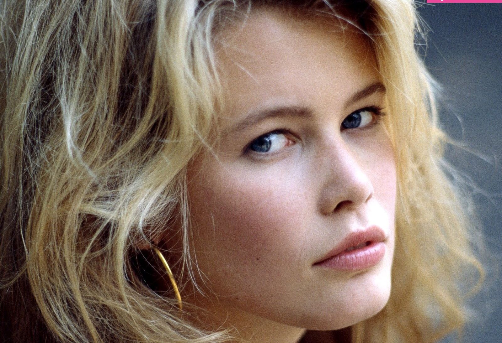 Claudia Schiffer nackt #108961295