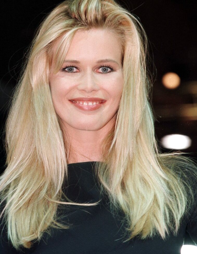 Claudia Schiffer nackt #108961308