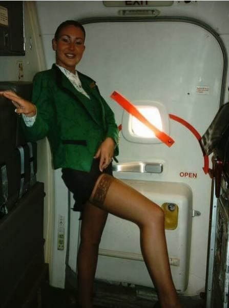 Luft Stewardess oopps Strümpfe
 #88047281