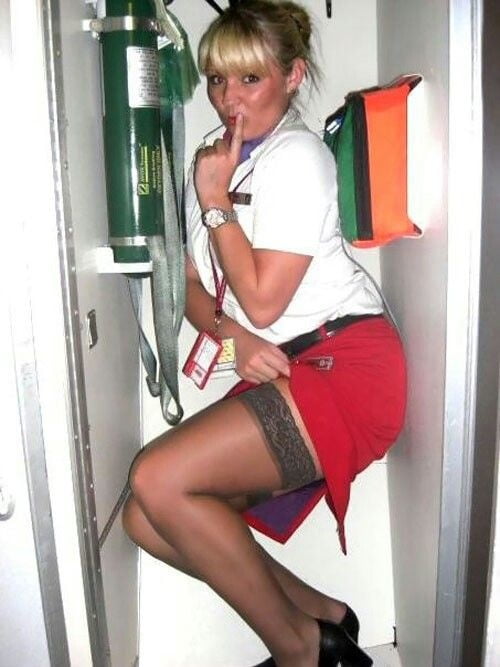 Luft Stewardess oopps Strümpfe
 #88047349