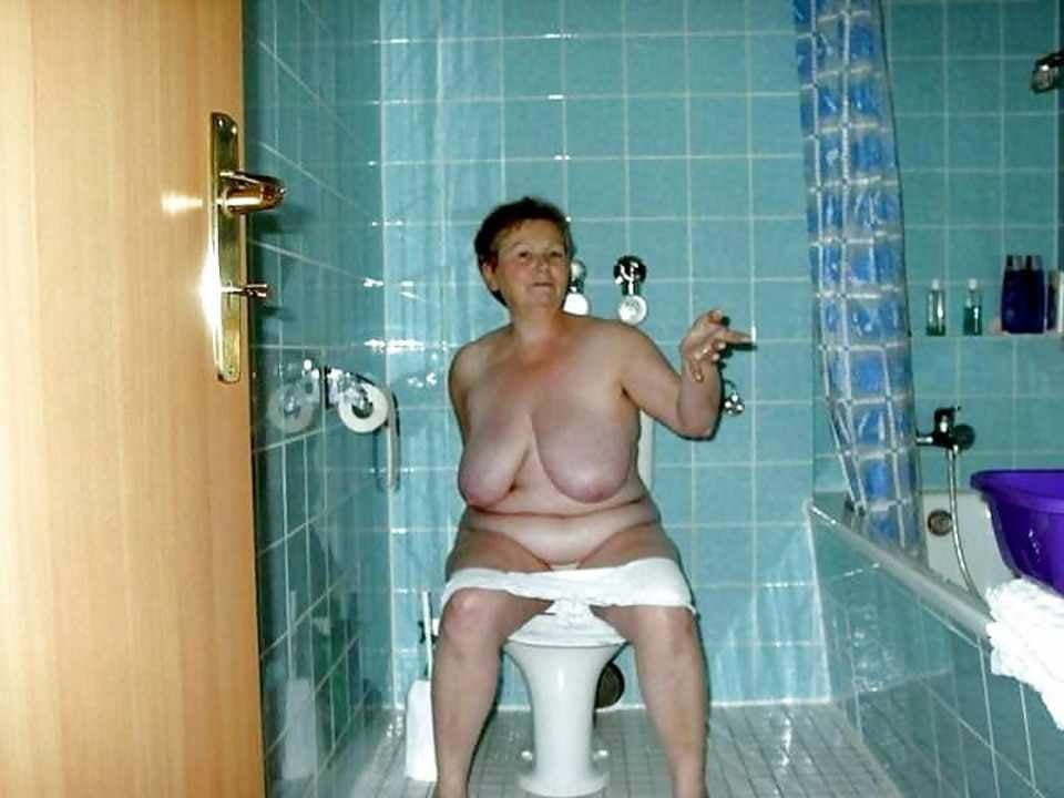 De milf a gilf con maduras en medio 220
 #101358080