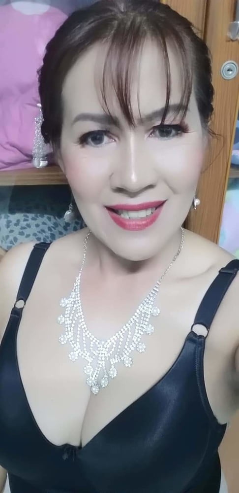 Ibu tetek besar #80482259