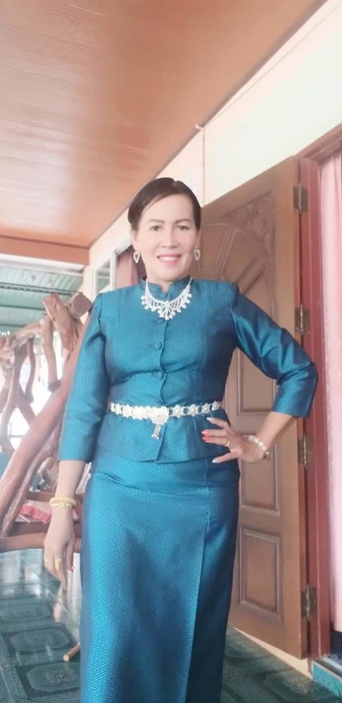 Ibu tetek besar #80482403