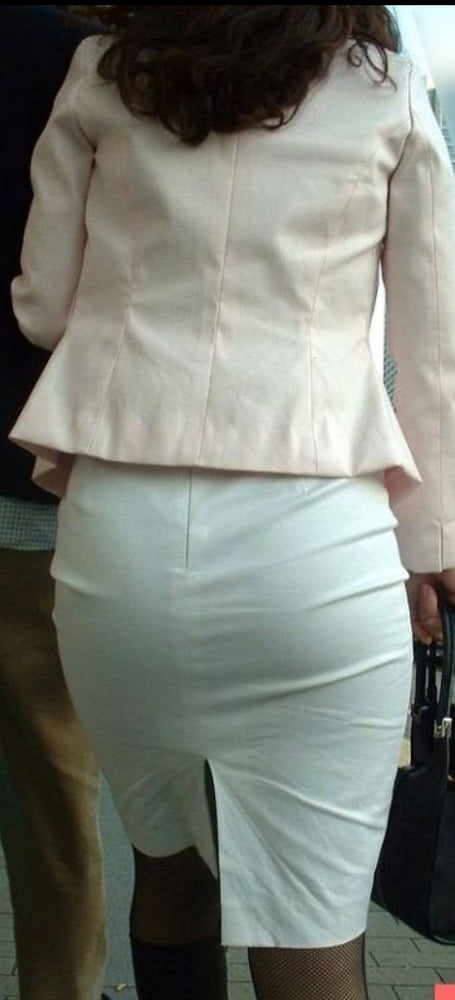 Nice fitting skirts and some vpl #98591482