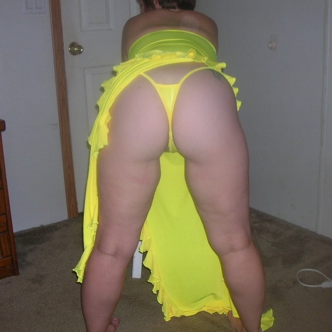 Wife&#039;s Date Clothes #104648177