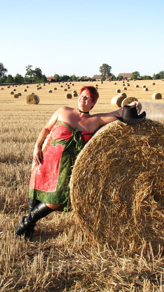 Anna naked on straw bales ... #93011959