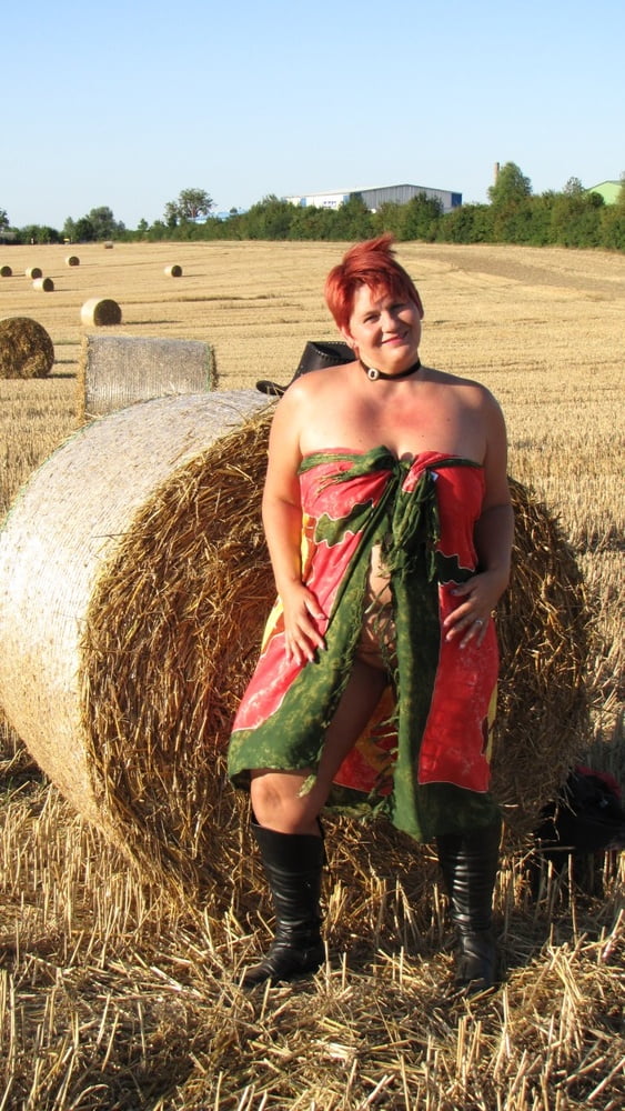 Anna naked on straw bales ... #93011974