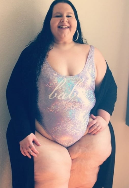 Mammouth booty mega chunky large hip bbw pear sarah
 #99802490