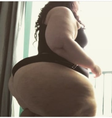 Mammoth booty mega chunky wide hip bbw pear sarah #99802513