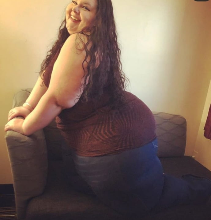 Mammoth booty mega chunky wide hip bbw pear sarah #99802519