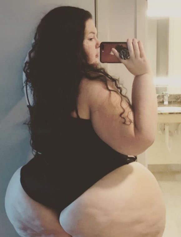 Mammoth booty mega chunky wide hip bbw pear sarah #99802527