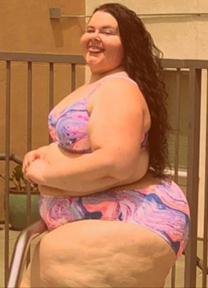 Mammouth booty mega chunky large hip bbw pear sarah
 #99802539