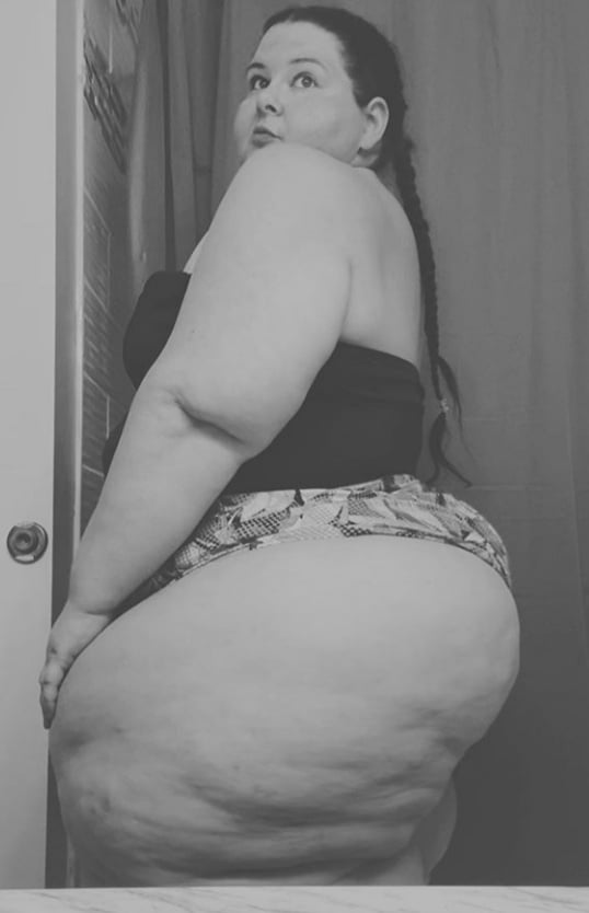 Mammoth booty mega chunky wide hip bbw pear sarah #99802584