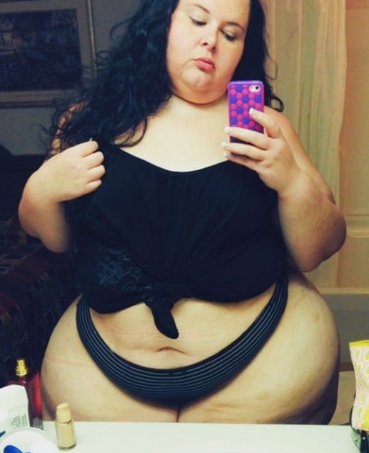 Mammouth booty mega chunky large hip bbw pear sarah
 #99802607
