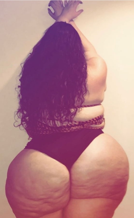 Mammoth booty mega chunky wide hip bbw pear sarah #99802614