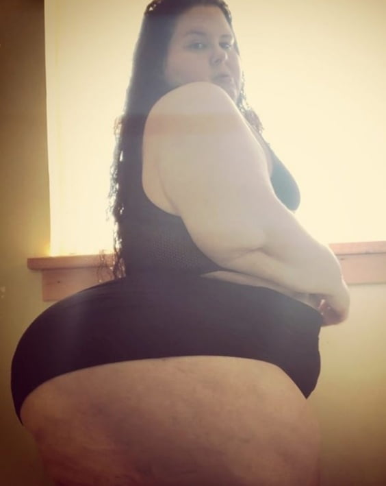 Mammoth booty mega chunky wide hip bbw pear sarah #99802616