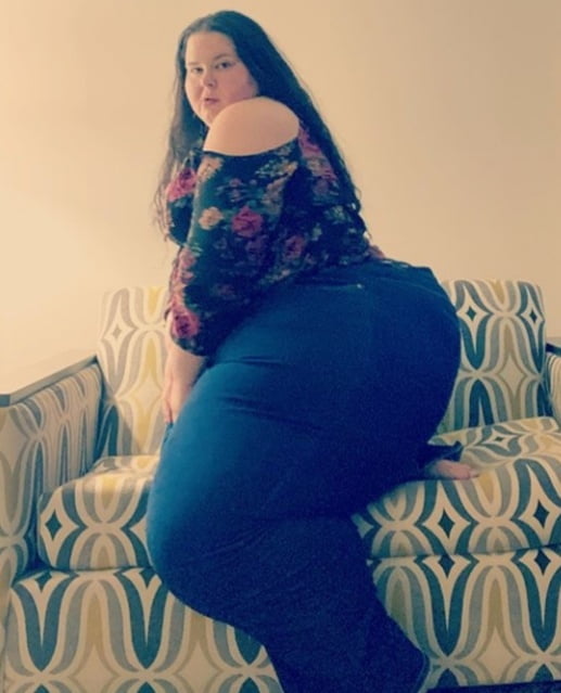 Mammoth booty mega chunky wide hip bbw pear sarah #99802642