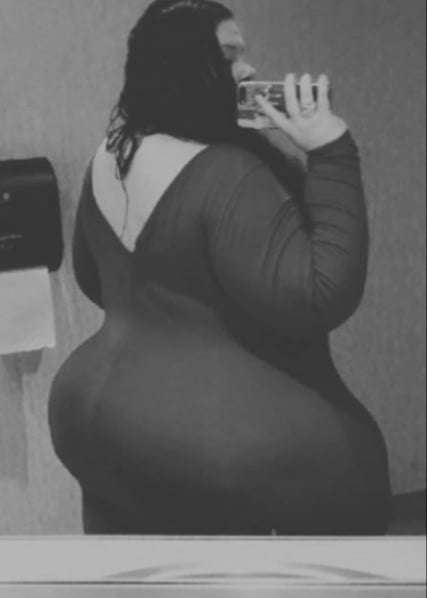 Mammouth booty mega chunky large hip bbw pear sarah
 #99802665