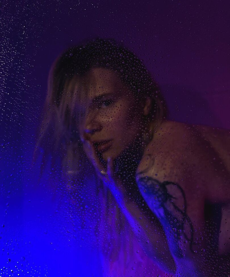 Sorabi desnuda #108133028