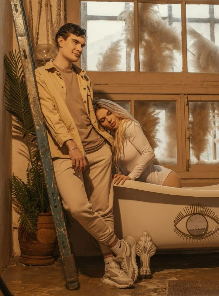 Sorabi desnuda #108133070