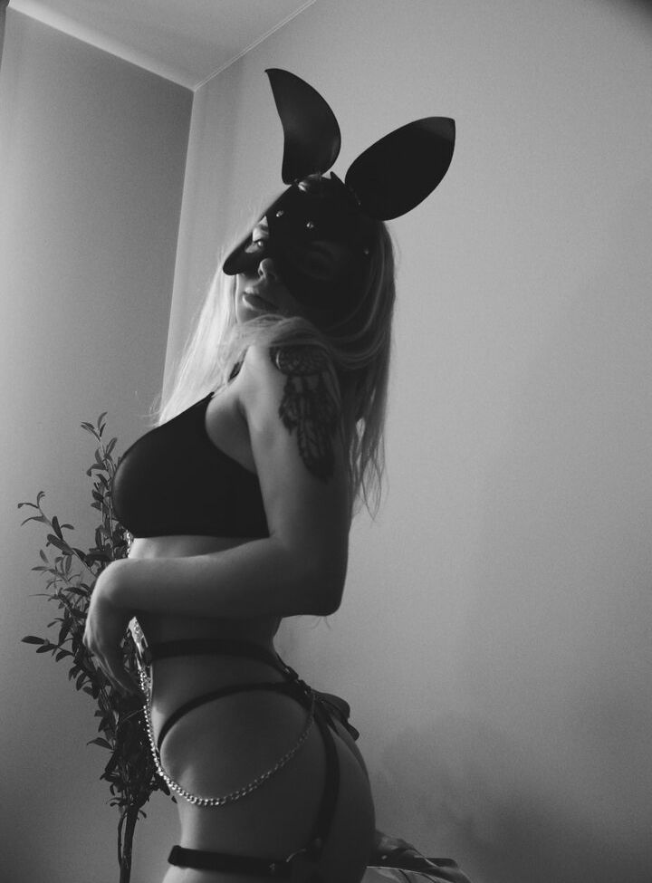 Sorabi desnuda #108133155